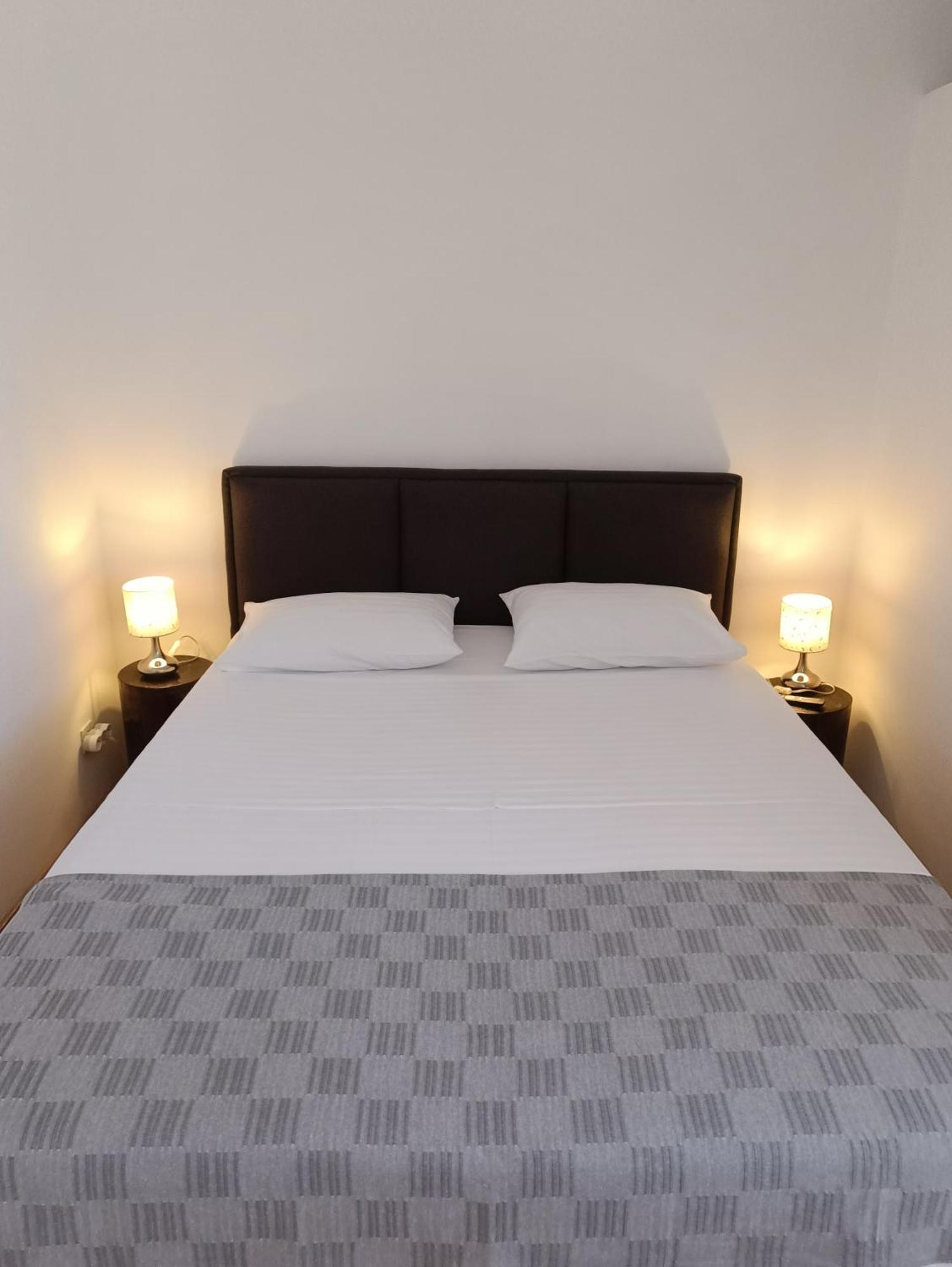 Apartmani Sprljan Vodice Luaran gambar