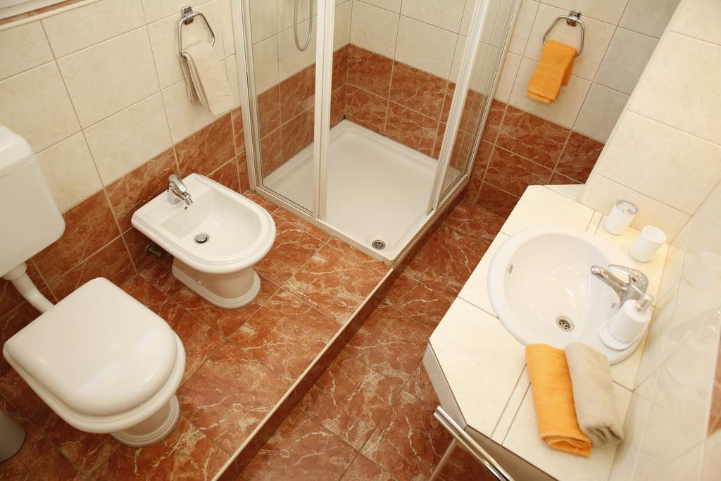 Apartmani Sprljan Vodice Luaran gambar