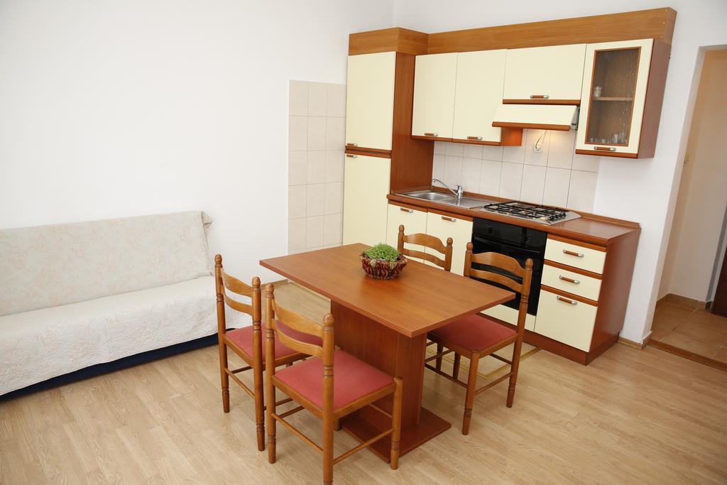 Apartmani Sprljan Vodice Luaran gambar